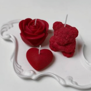 Scented Cute Teddy Heart Rose Candle – Lavender Aroma Decorative Candle (Pack of 1)